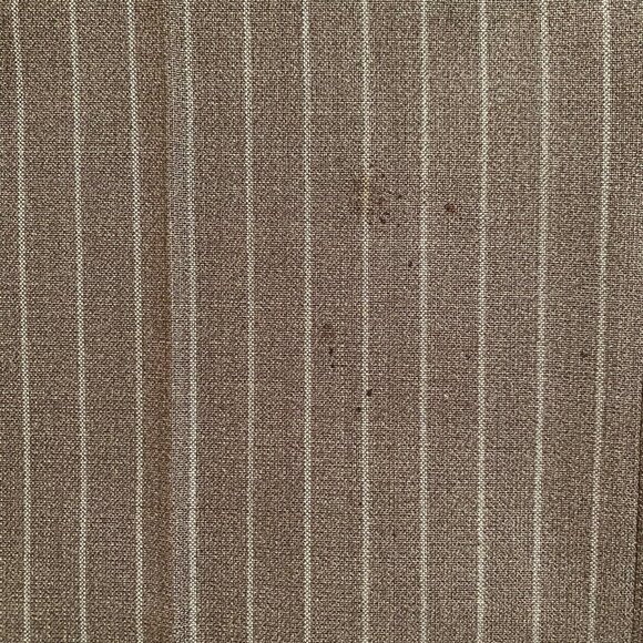 Holland & Sherry Suit - Picture 15 of 16